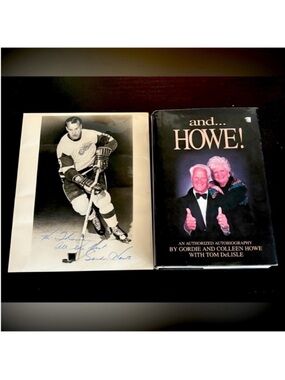Gordie Howe Autograph Mr Hockey Hall of Famer Signed Book & Signed Photo